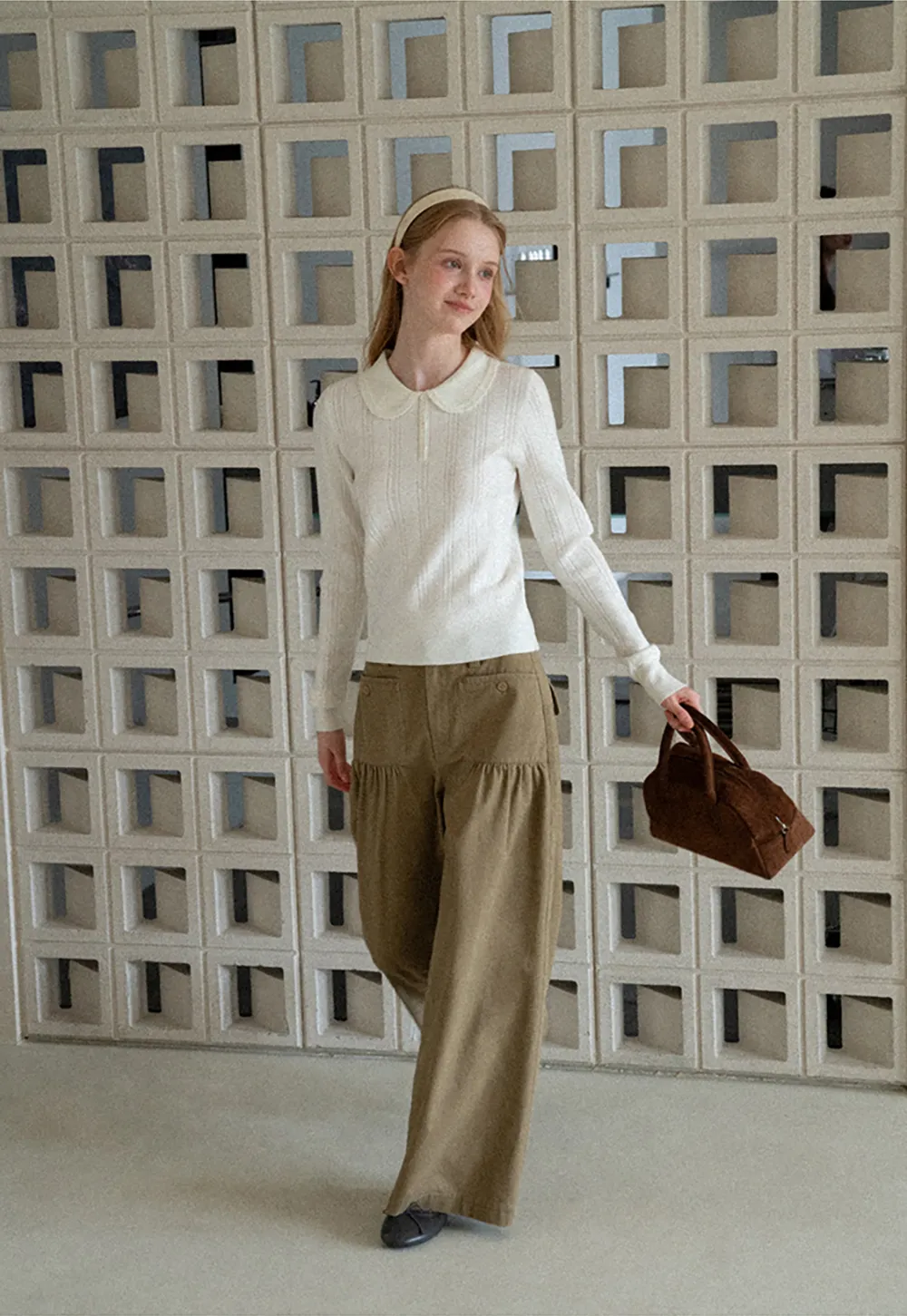 Peter Pan Collar Ribbed Knit Sweater