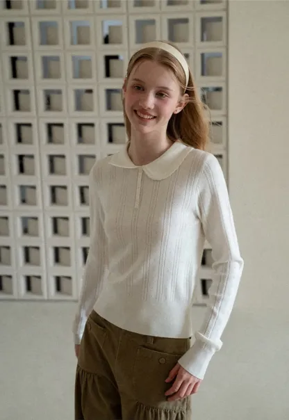 Peter Pan Collar Ribbed Knit Sweater