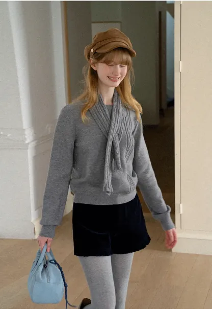 Cropped Ribbed Knit Sweater with Detachable Cowl Neck