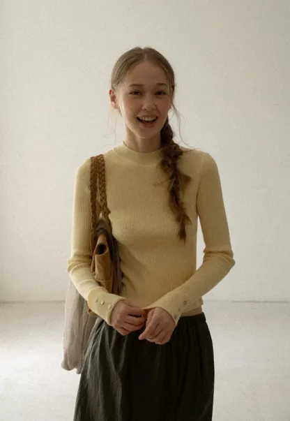 Ribbed Knit Long Sleeve Crew Neck Sweater