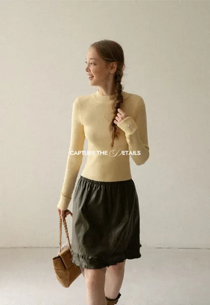 Ribbed Knit Long Sleeve Crew Neck Sweater