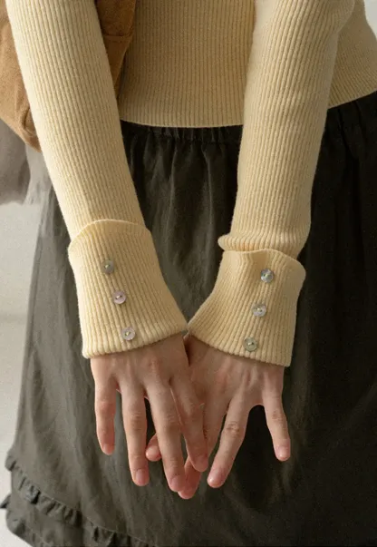 Ribbed Knit Long Sleeve Crew Neck Sweater