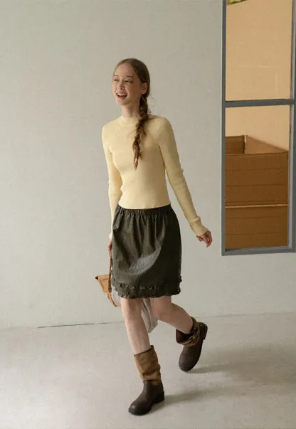 Ribbed Knit Long Sleeve Crew Neck Sweater