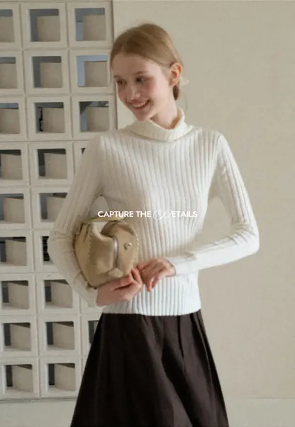 Ribbed Knit Turtleneck Long Sleeve Sweater