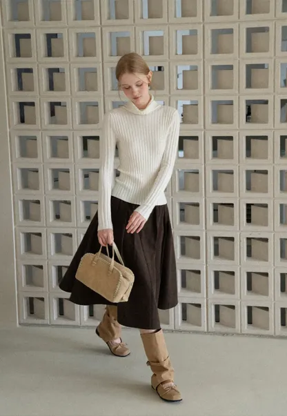 Ribbed Knit Turtleneck Long Sleeve Sweater