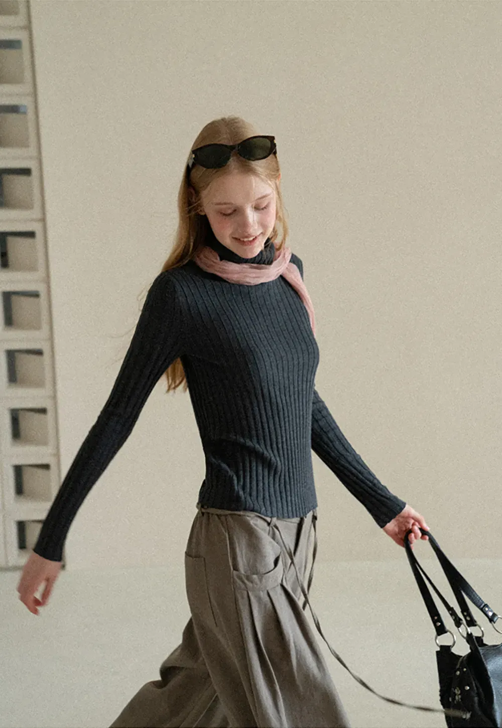 Ribbed Knit Turtleneck Long Sleeve Sweater
