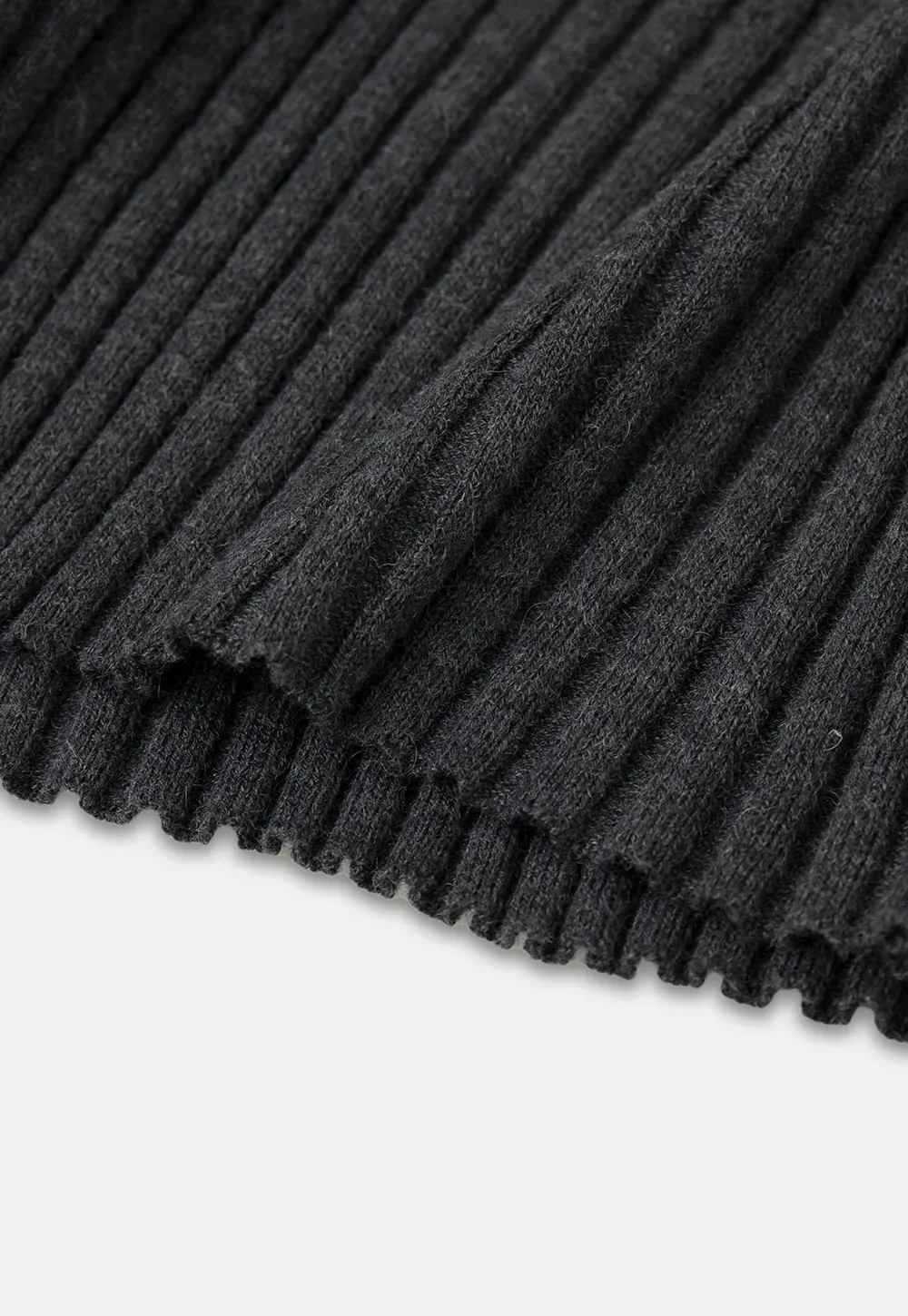Ribbed Knit Turtleneck Long Sleeve Sweater