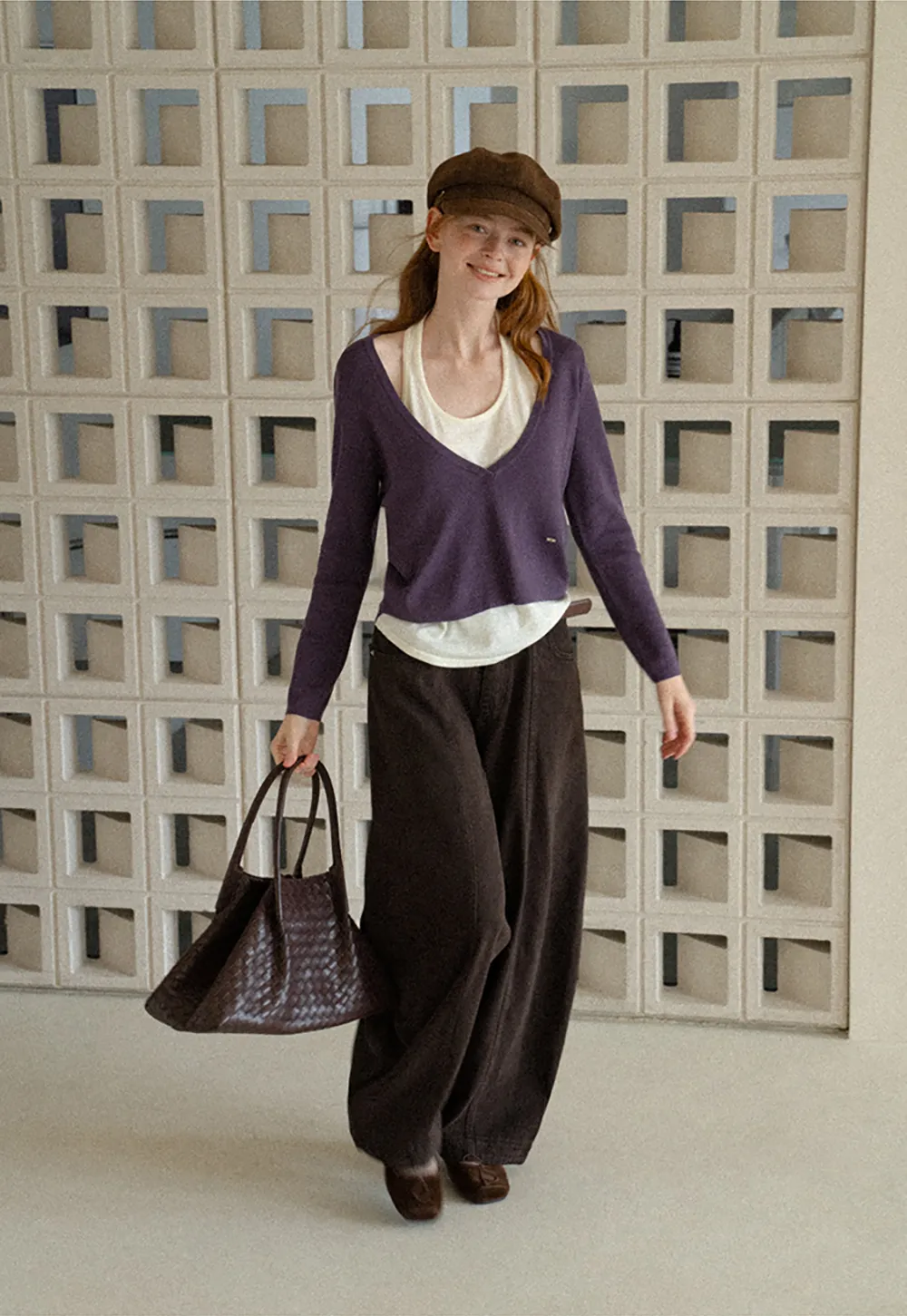 V Neck Cropped Woolen Knit Sweater