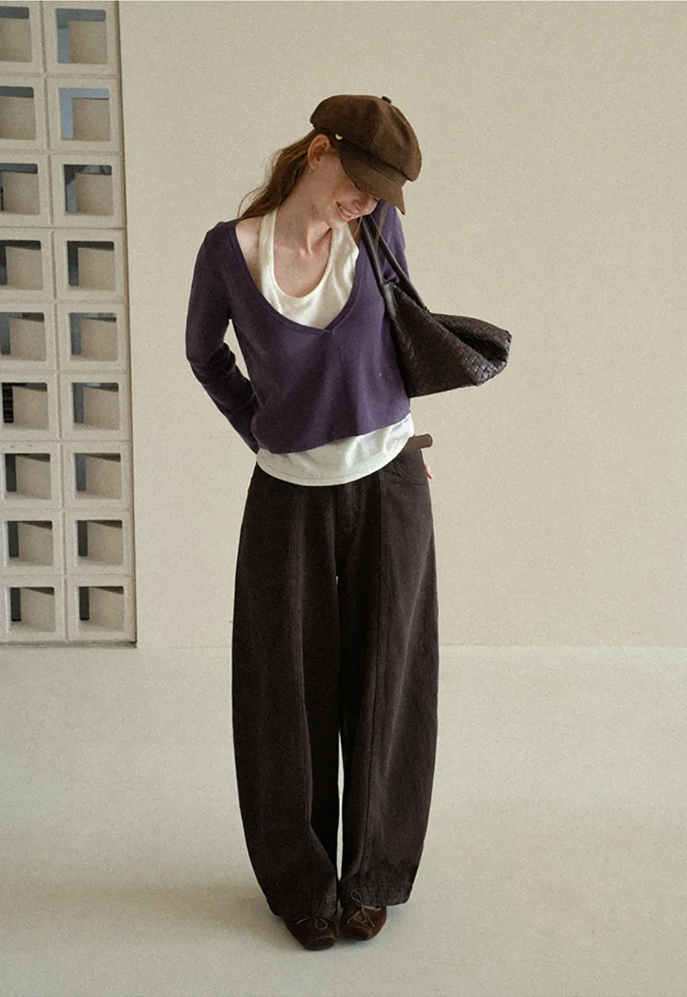 V Neck Cropped Woolen Knit Sweater