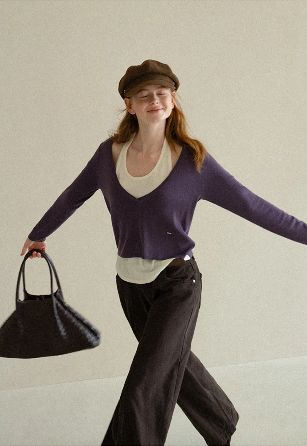 V Neck Cropped Woolen Knit Sweater