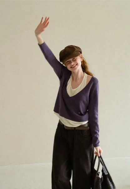 V Neck Cropped Woolen Knit Sweater
