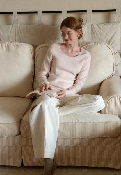 Soft Cashmere Blend Round Neck Long Sleeve Knit Sweater