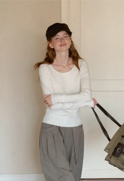 Soft Cashmere Blend Round Neck Long Sleeve Knit Sweater