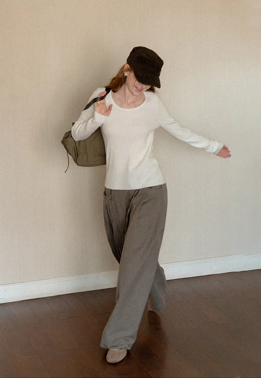 Soft Cashmere Blend Round Neck Long Sleeve Knit Sweater
