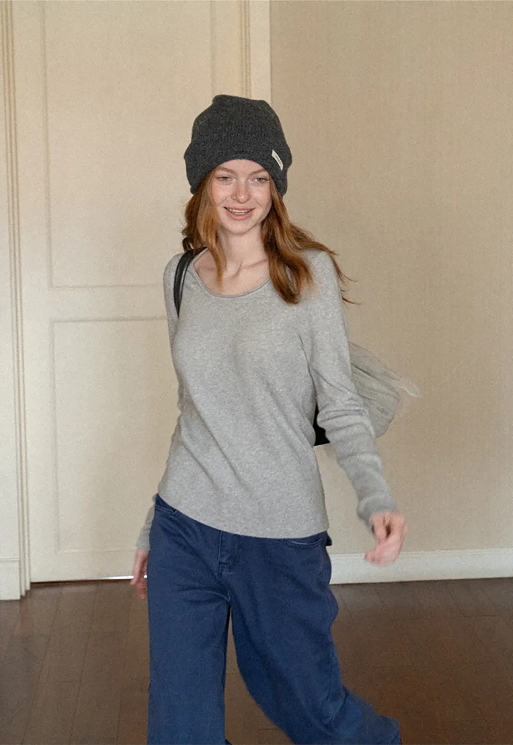 Soft Cashmere Blend Round Neck Long Sleeve Knit Sweater