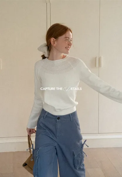 Textured Yoke Detail Woolen Knit Sweater