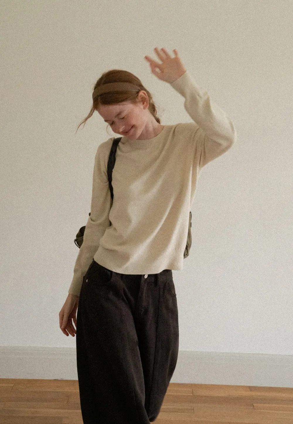 Fine Gauge Ribbed Knit Crewneck Sweater