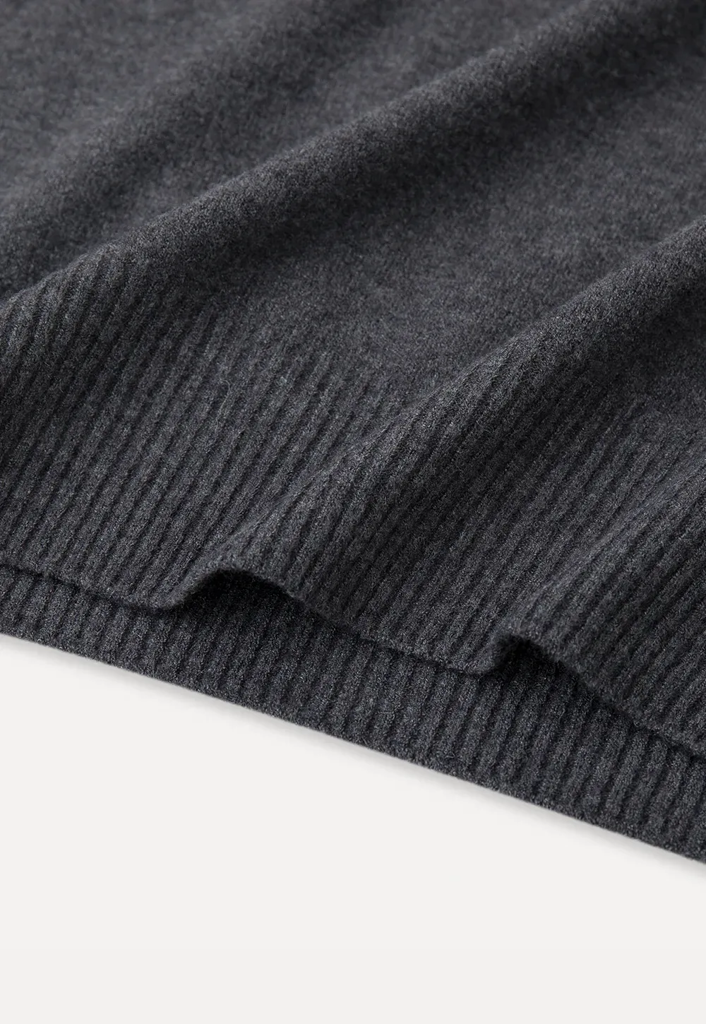 Fine Gauge Ribbed Knit Crewneck Sweater