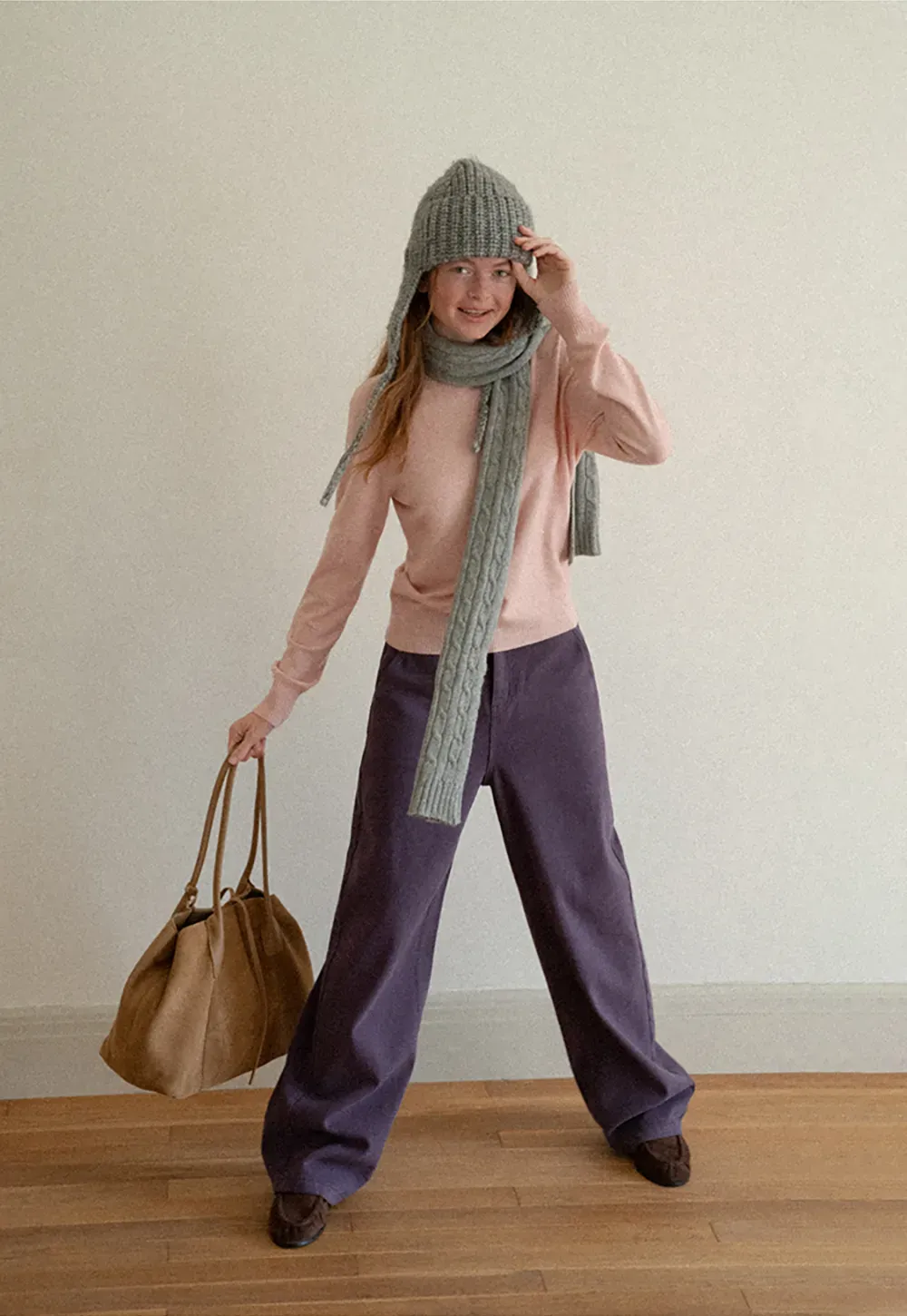 Fine Gauge Ribbed Knit Crewneck Sweater