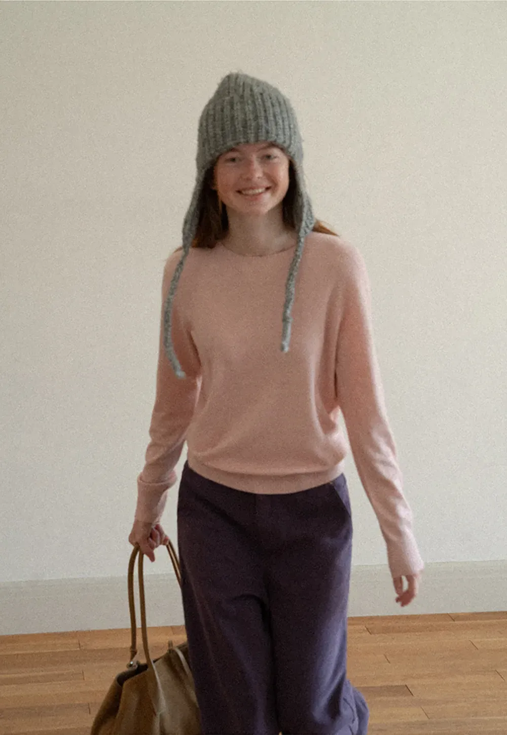 Fine Gauge Ribbed Knit Crewneck Sweater