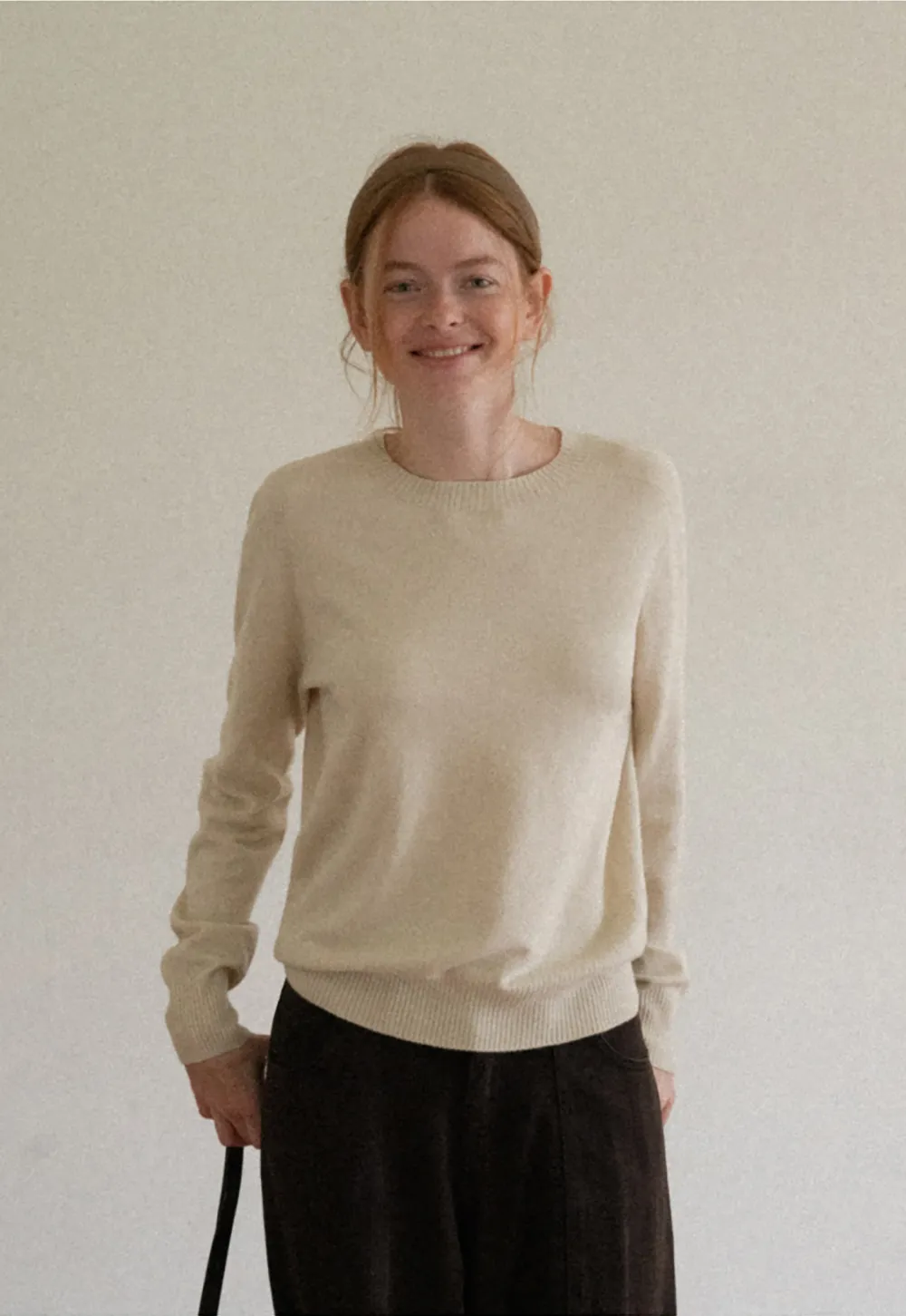 Fine Gauge Ribbed Knit Crewneck Sweater