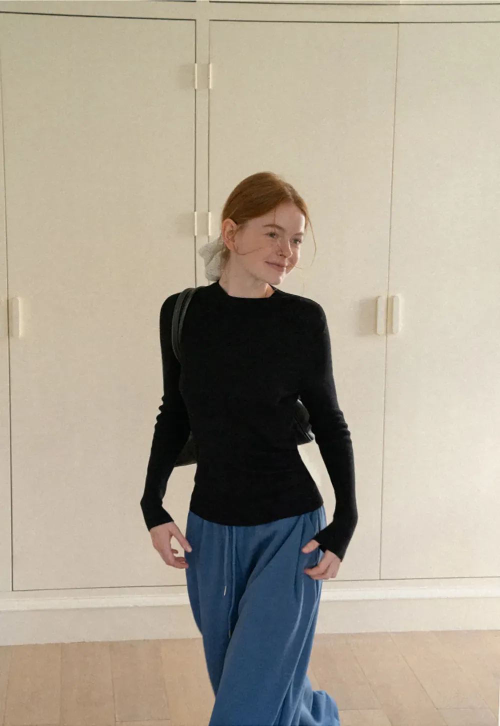 Slim Fit Crew Neck Long Sleeve Wool Knit Sweater