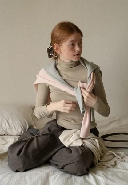 Colorblock Turtleneck Wool Knit Sweater