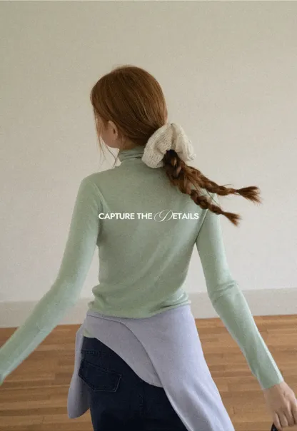 Colorblock Turtleneck Wool Knit Sweater