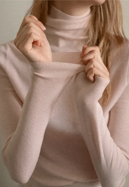 Colorblock Turtleneck Wool Knit Sweater