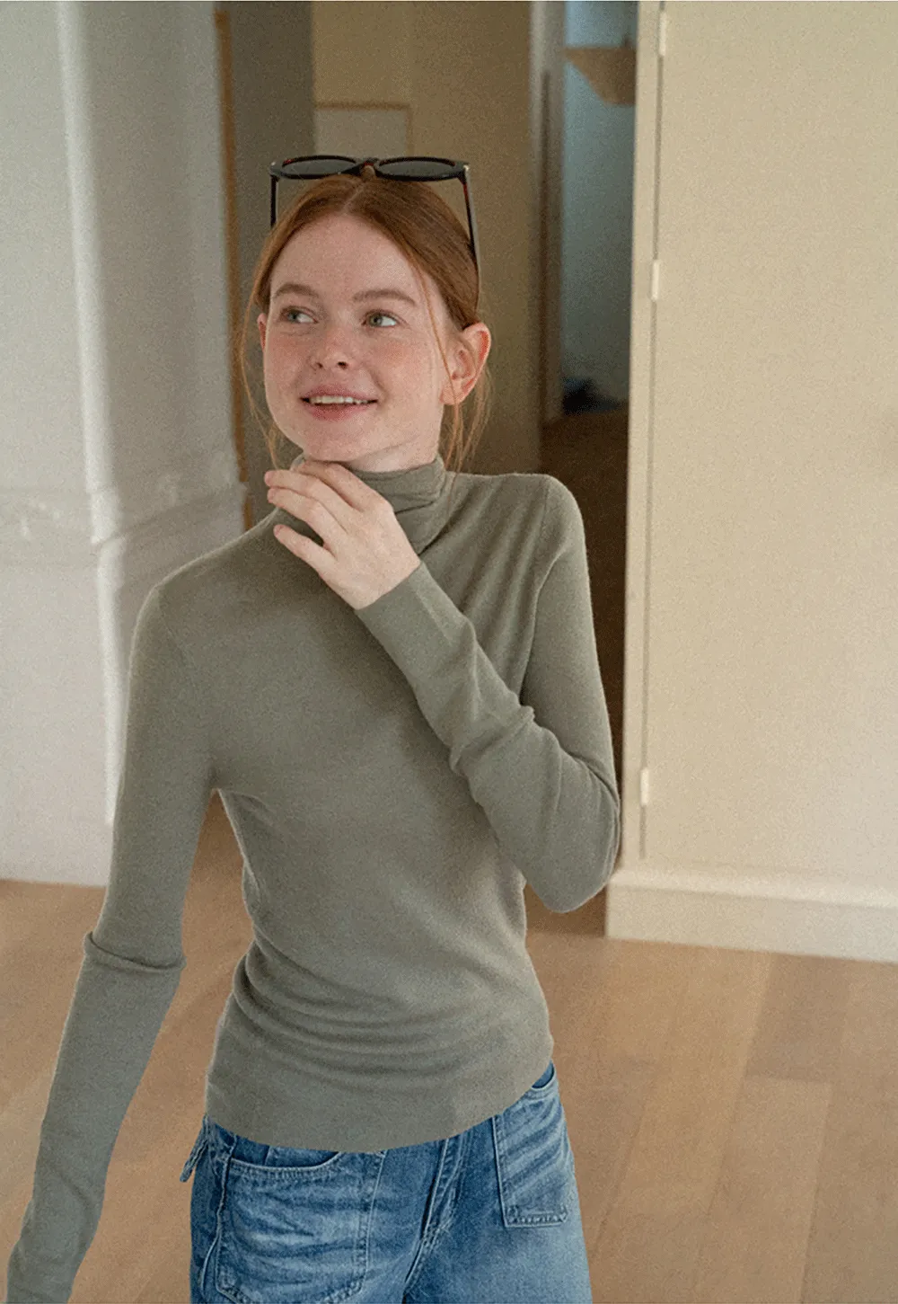 Colorblock Turtleneck Wool Knit Sweater