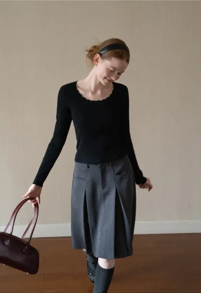 Ribbed Knit Long Sleeve Sweater