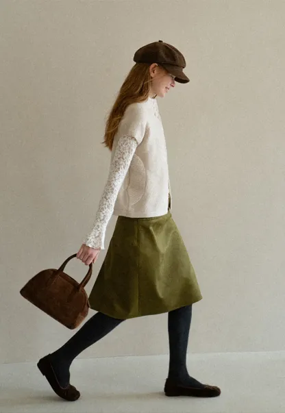 Lace Sleeve Contrast Knit Cardigan