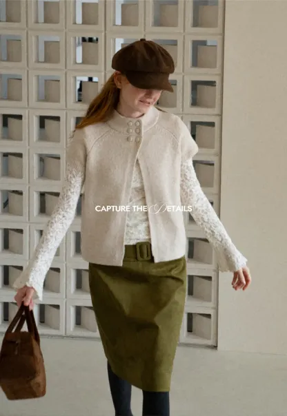 Lace Sleeve Contrast Knit Cardigan