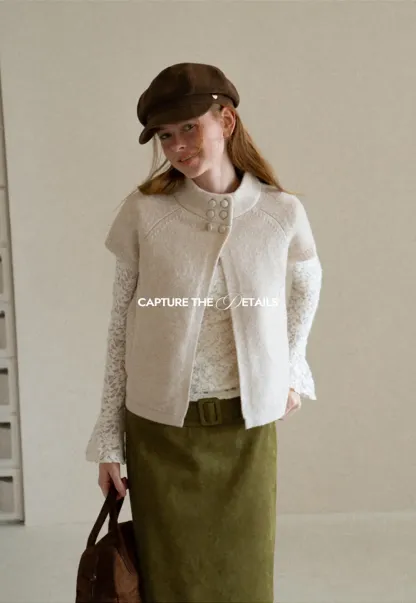 Lace Sleeve Contrast Knit Cardigan