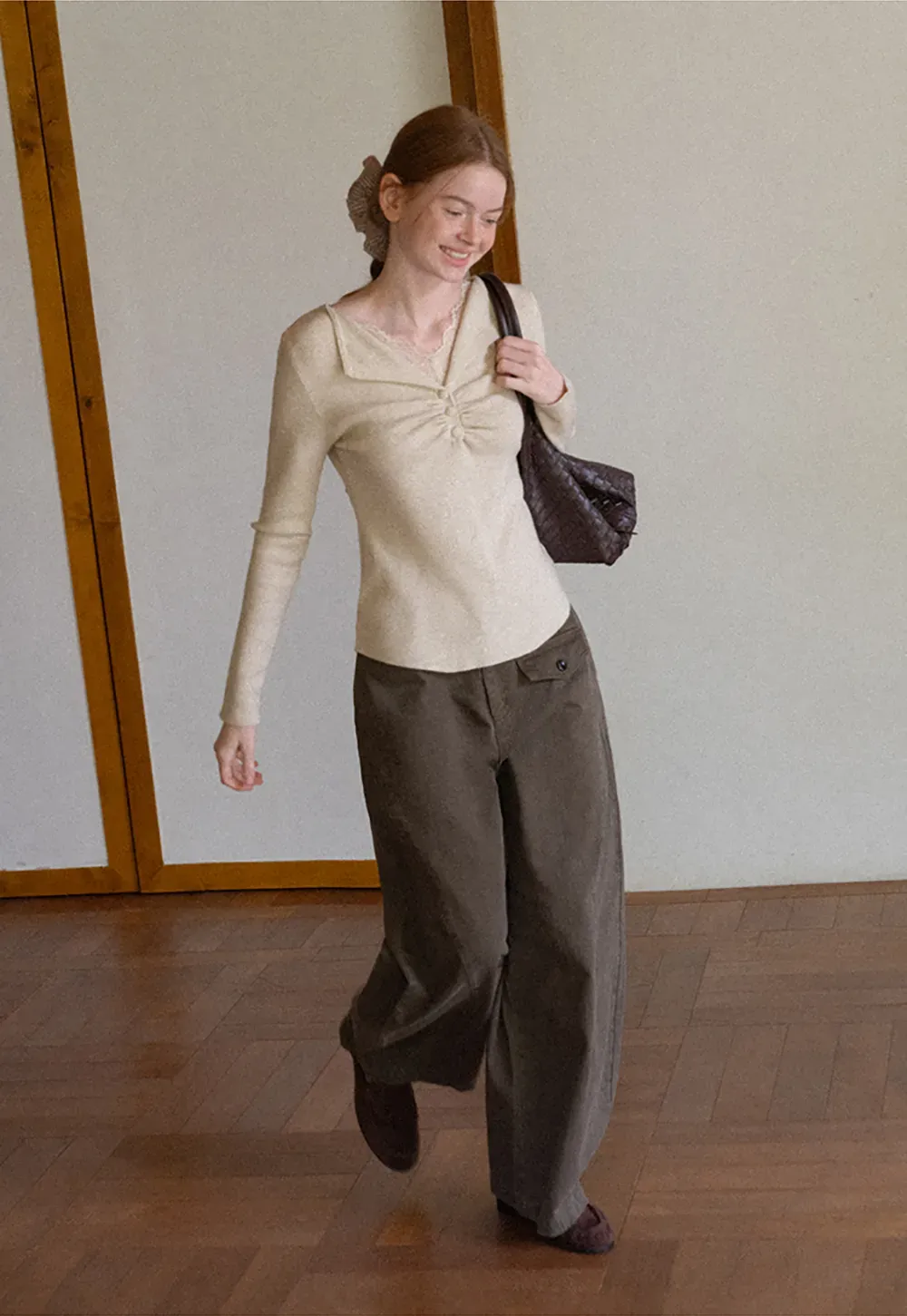 Lace Trim V Neck Pleated Front Woolen Knit Sweater