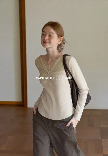 Lace Trim V Neck Pleated Front Woolen Knit Sweater