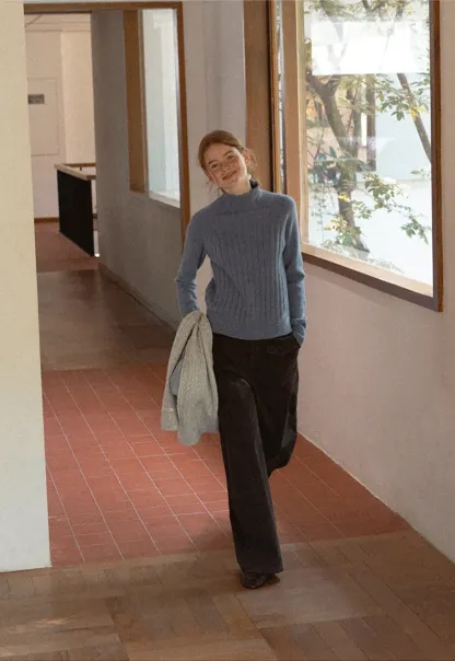 Ribbed Knit Turtleneck Woolen Sweater