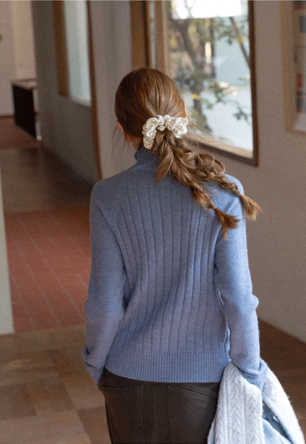 Ribbed Knit Turtleneck Woolen Sweater