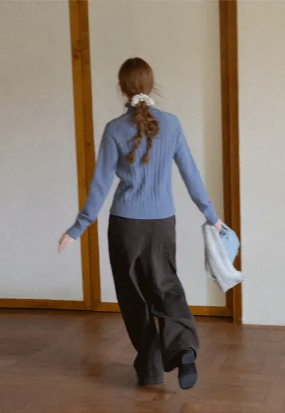 Ribbed Knit Turtleneck Woolen Sweater