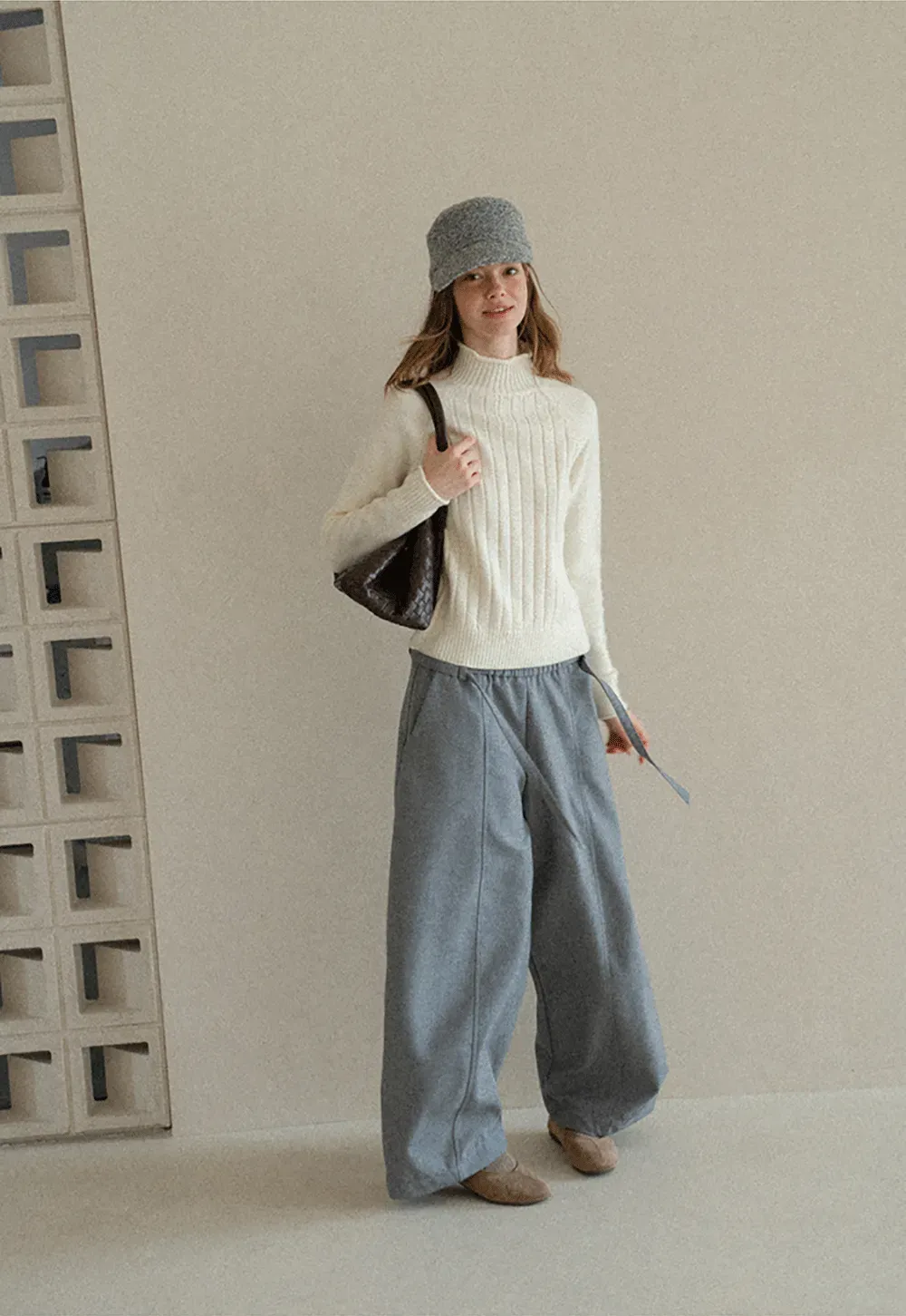 Ribbed Knit Turtleneck Woolen Sweater