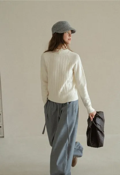 Ribbed Knit Turtleneck Woolen Sweater