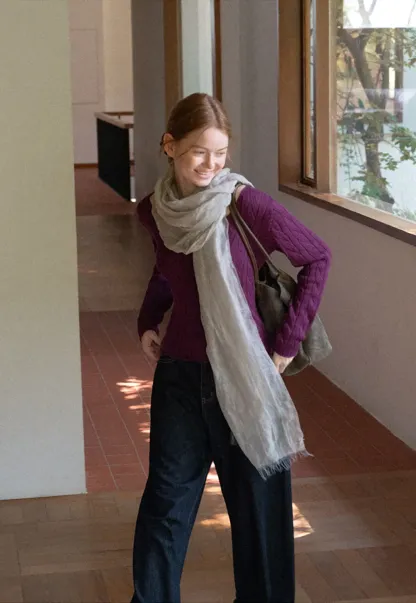 Cable Knit V Neck Long Sleeve Woolen Knit Sweater
