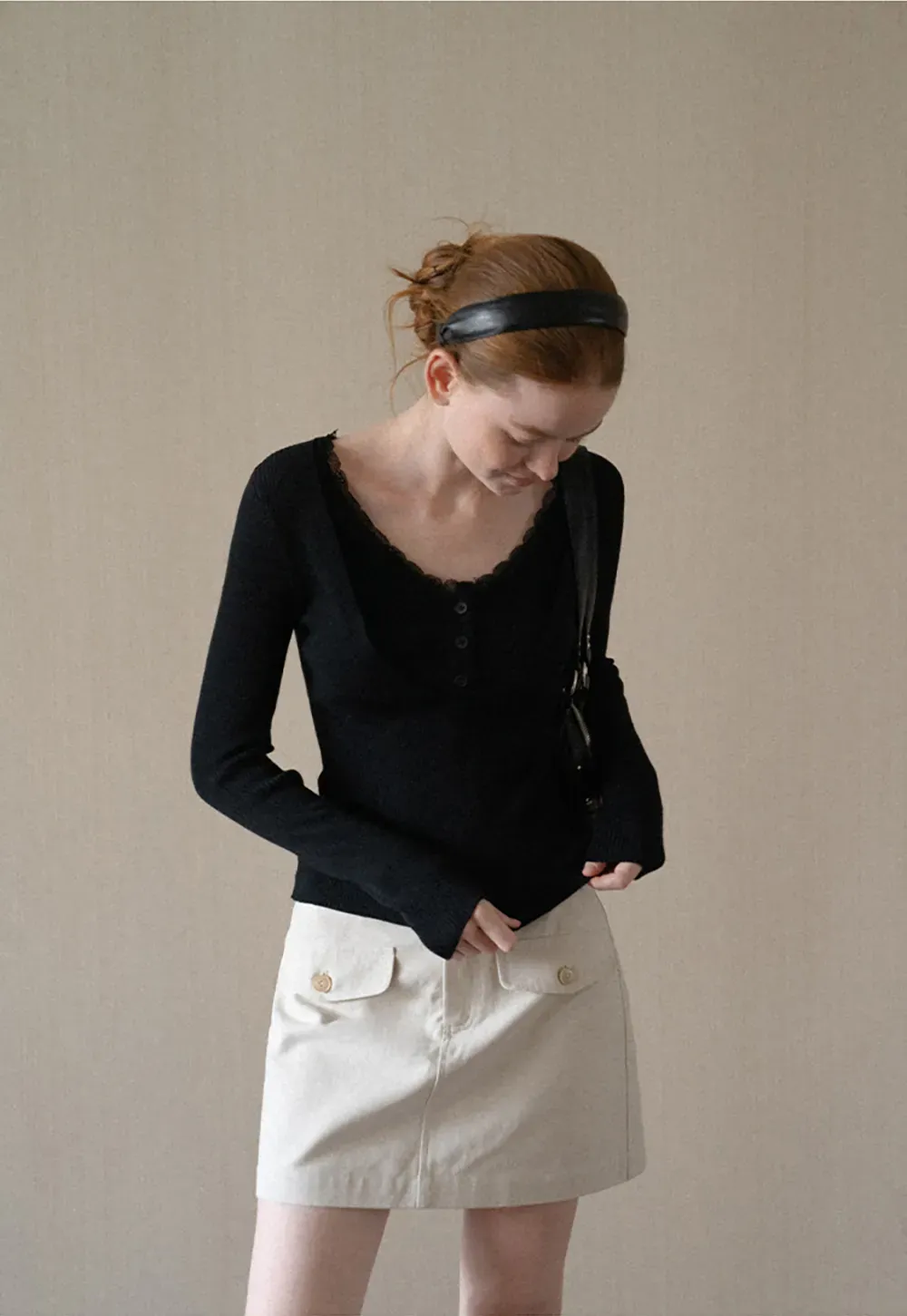 Lace Trim V Neck Ribbed Knit Sweater