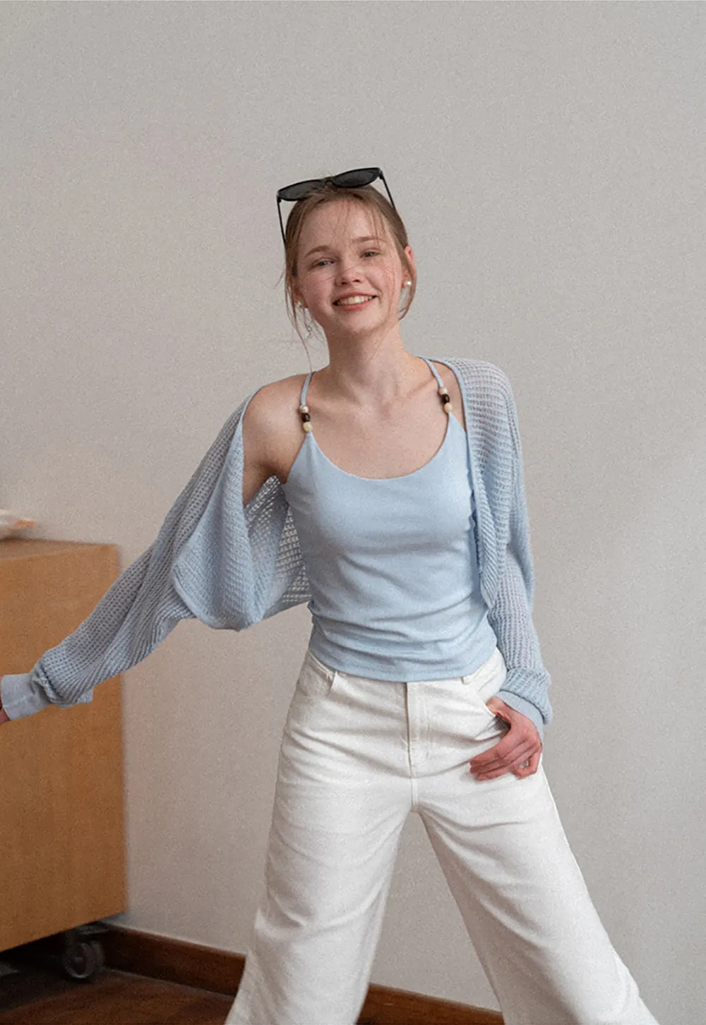 Wide leg jeans with embroidered hem details