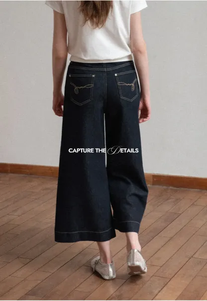 Wide leg cropped denim pants with contrast stitching