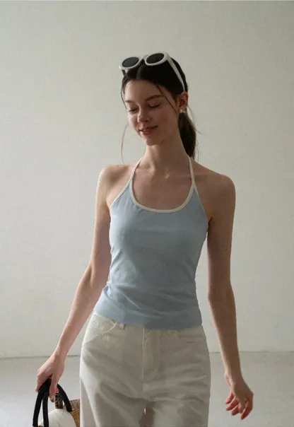 Ruffled Hem Cropped Denim Pants