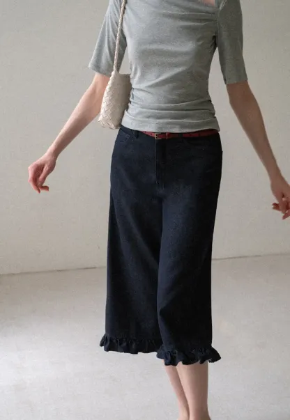 Ruffled Hem Cropped Denim Pants
