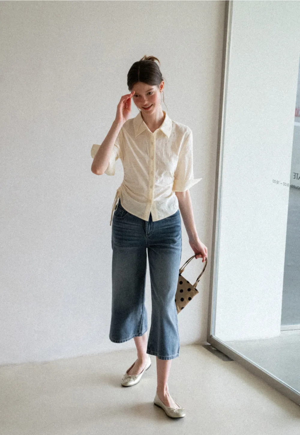 Cropped Wide Leg Denim Pants