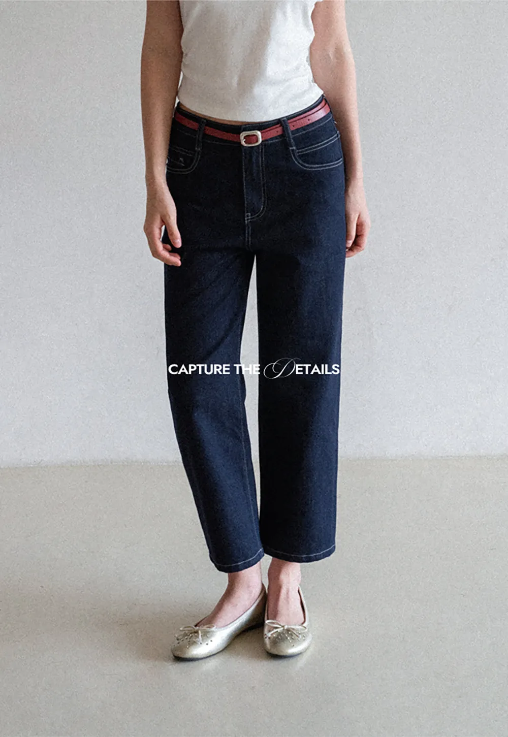 High Waist Straight Cut Cropped Jeans
