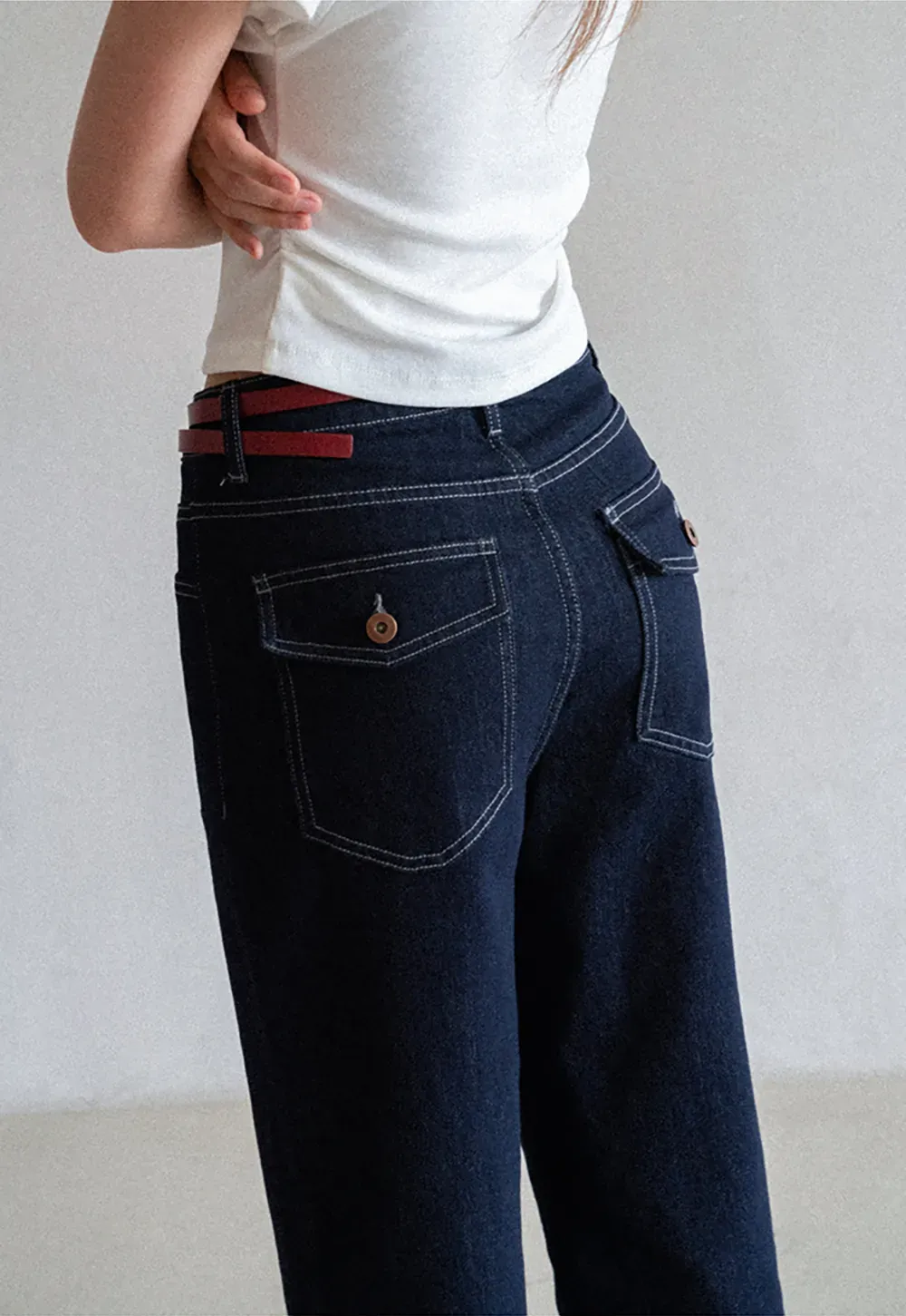 High Waist Straight Cut Cropped Jeans